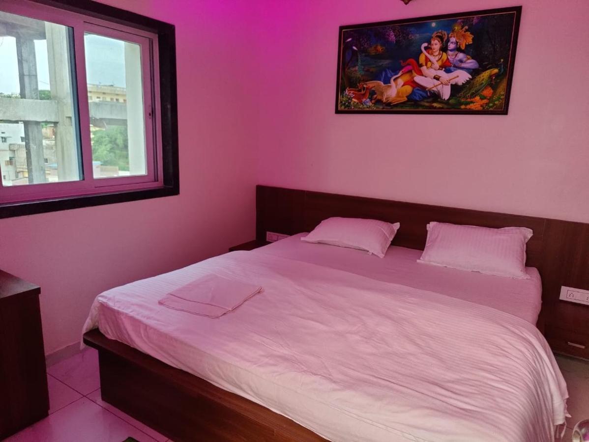 Hotel Sardar Rooms Garudeshwar Dış mekan fotoğraf