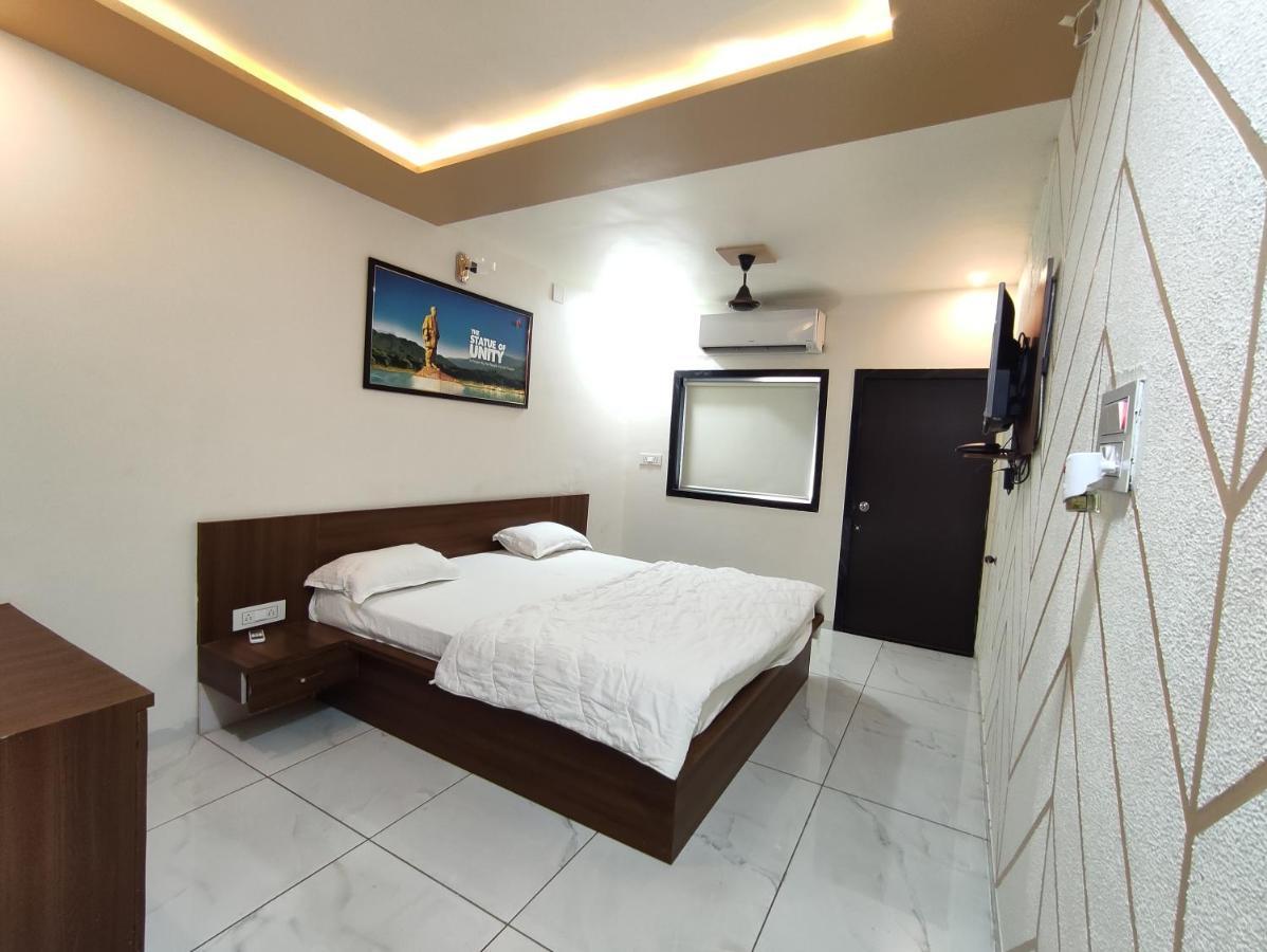 Hotel Sardar Rooms Garudeshwar Dış mekan fotoğraf