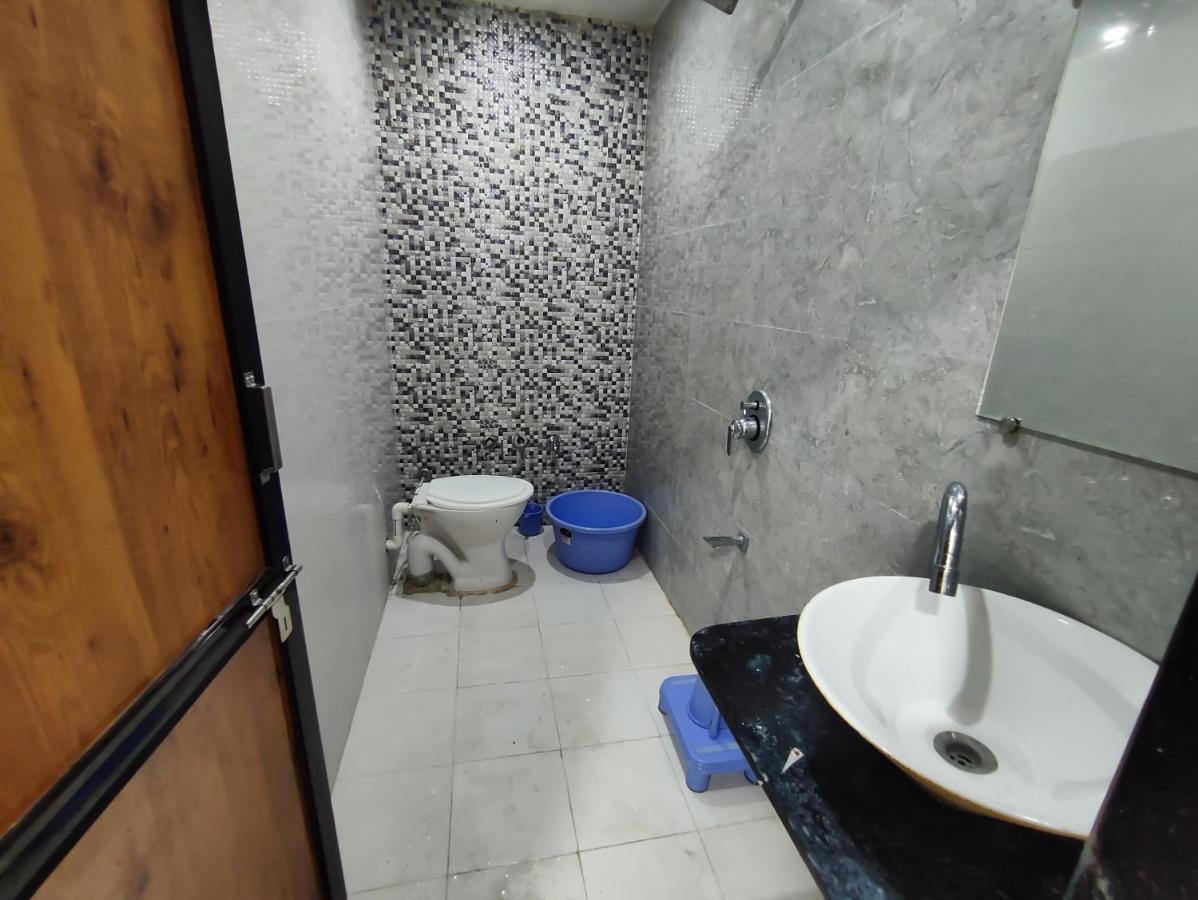 Hotel Sardar Rooms Garudeshwar Dış mekan fotoğraf