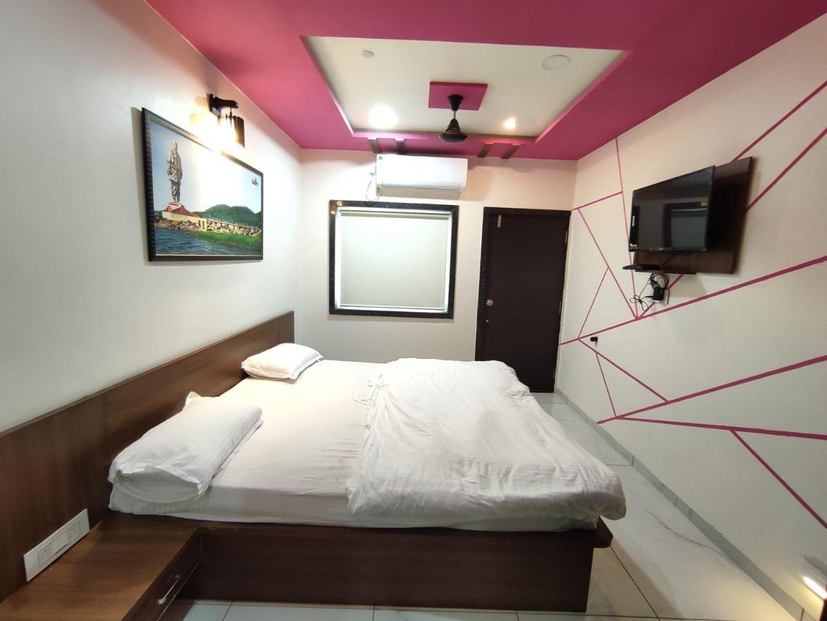 Hotel Sardar Rooms Garudeshwar Dış mekan fotoğraf